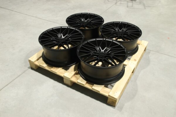 Set of JR38 20x8,5 ET32 + 20x9 ET40 5x112 Matt Black